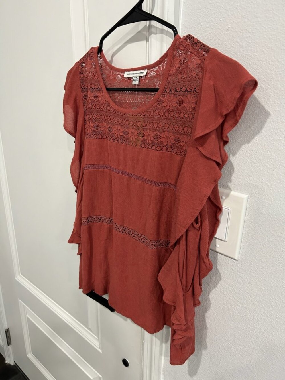 American Eagle Outfitters Small Flutter Sleeve Lace Blouse Rust Ruffle Boho NWT - Picture 3 of 11